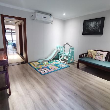 Guilin Yi Characteristic Hotel Coltd מראה חיצוני תמונה