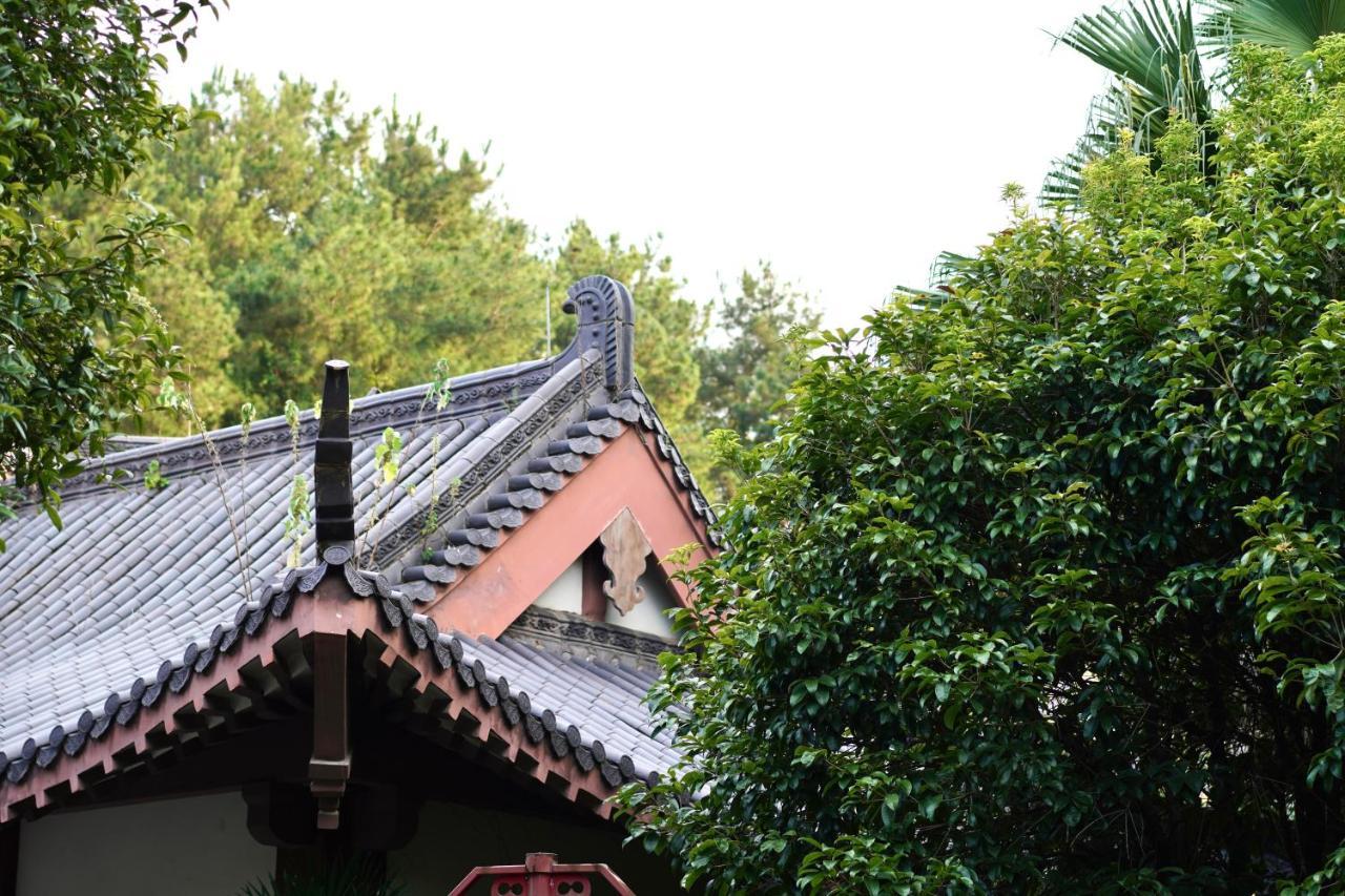Guilin Yi Characteristic Hotel Coltd מראה חיצוני תמונה