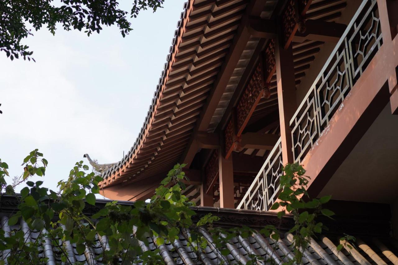 Guilin Yi Characteristic Hotel Coltd מראה חיצוני תמונה