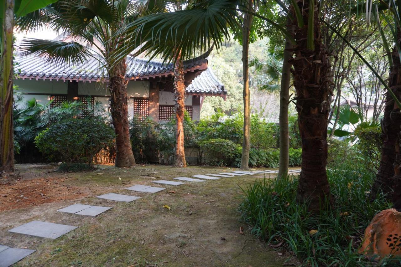 Guilin Yi Characteristic Hotel Coltd מראה חיצוני תמונה